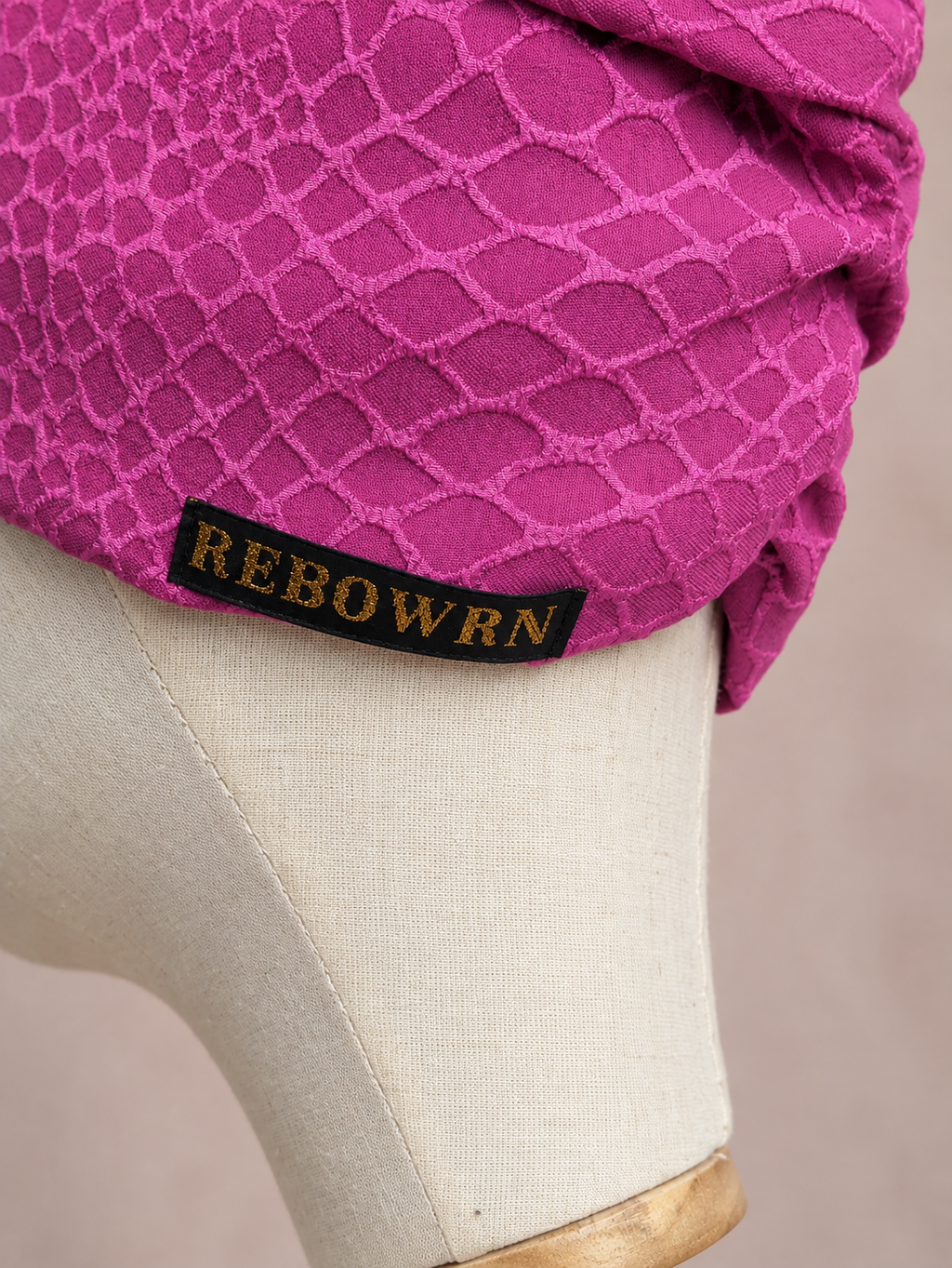 ZAHARA | Fuchsia Textured Jacquard Pre-Tied Turban