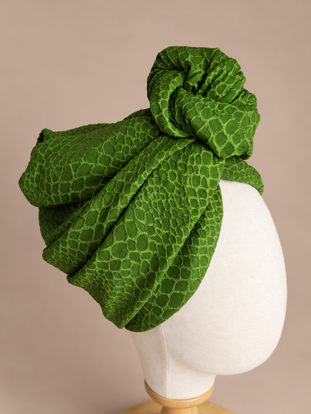 ZAHARA | Green Textured Jacquard Pre-Tied Turban