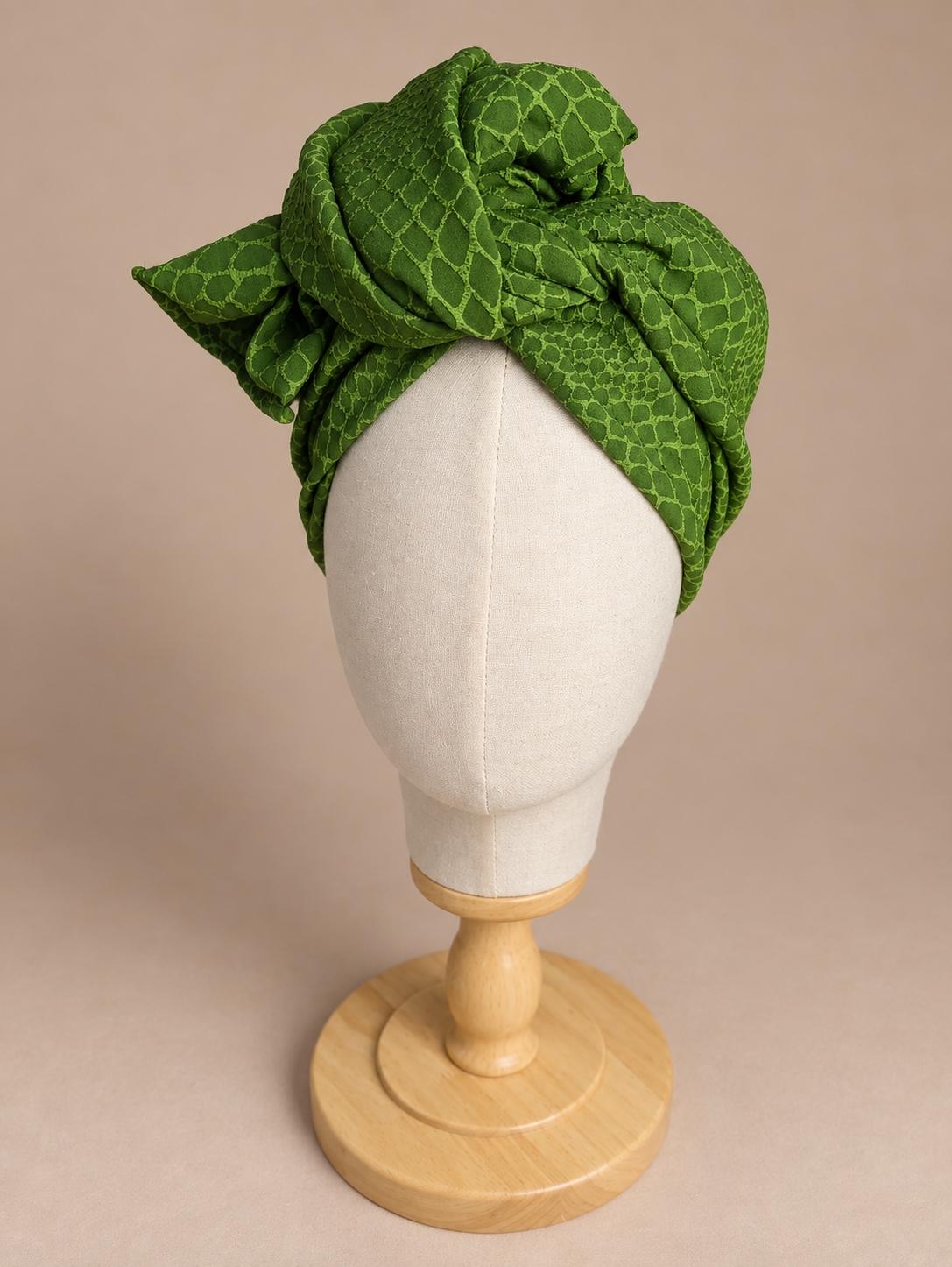 ZAHARA | Green Textured Jacquard Pre-Tied Turban